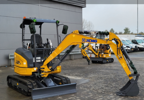 Equipos de construcción de vías XCMG XE18 E – Image 4