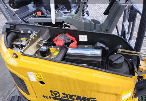 Equipos de construcción de vías XCMG XE18 E – Image 5