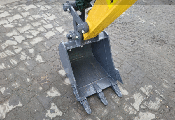 Equipos de construcción de vías XCMG XE18 E – Image 25