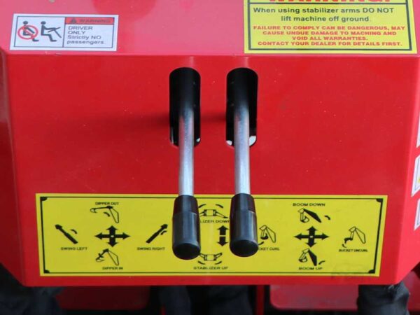 GeoTech-Pro BHS 225 - Retroexcavadora para tractor con desplazamiento lateral – Image 5