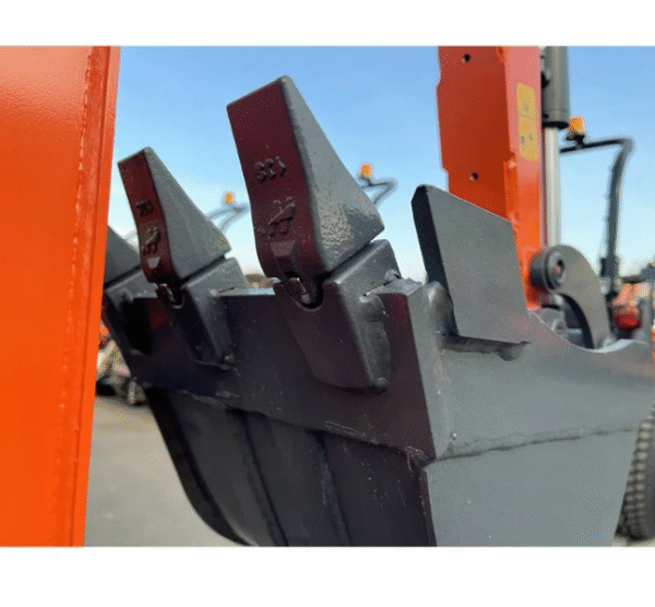 Mini excavadora compacta DELEKS S100 1.0T - Image 9
