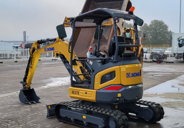 Equipos de construcción de vías XCMG XE18 E – Image 18