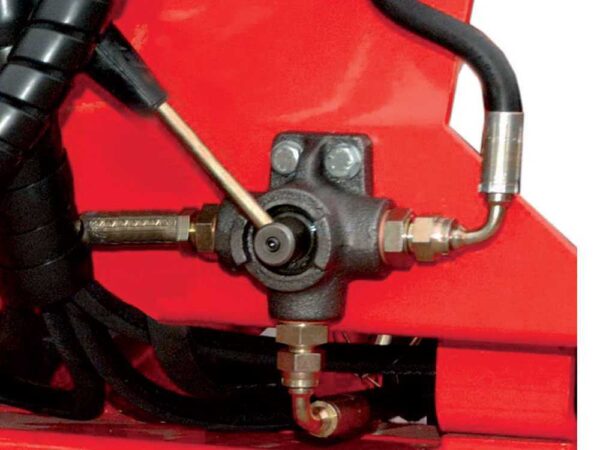 RES30 - Retroexcavadora para tractor con desplazamiento lateral – Image 11
